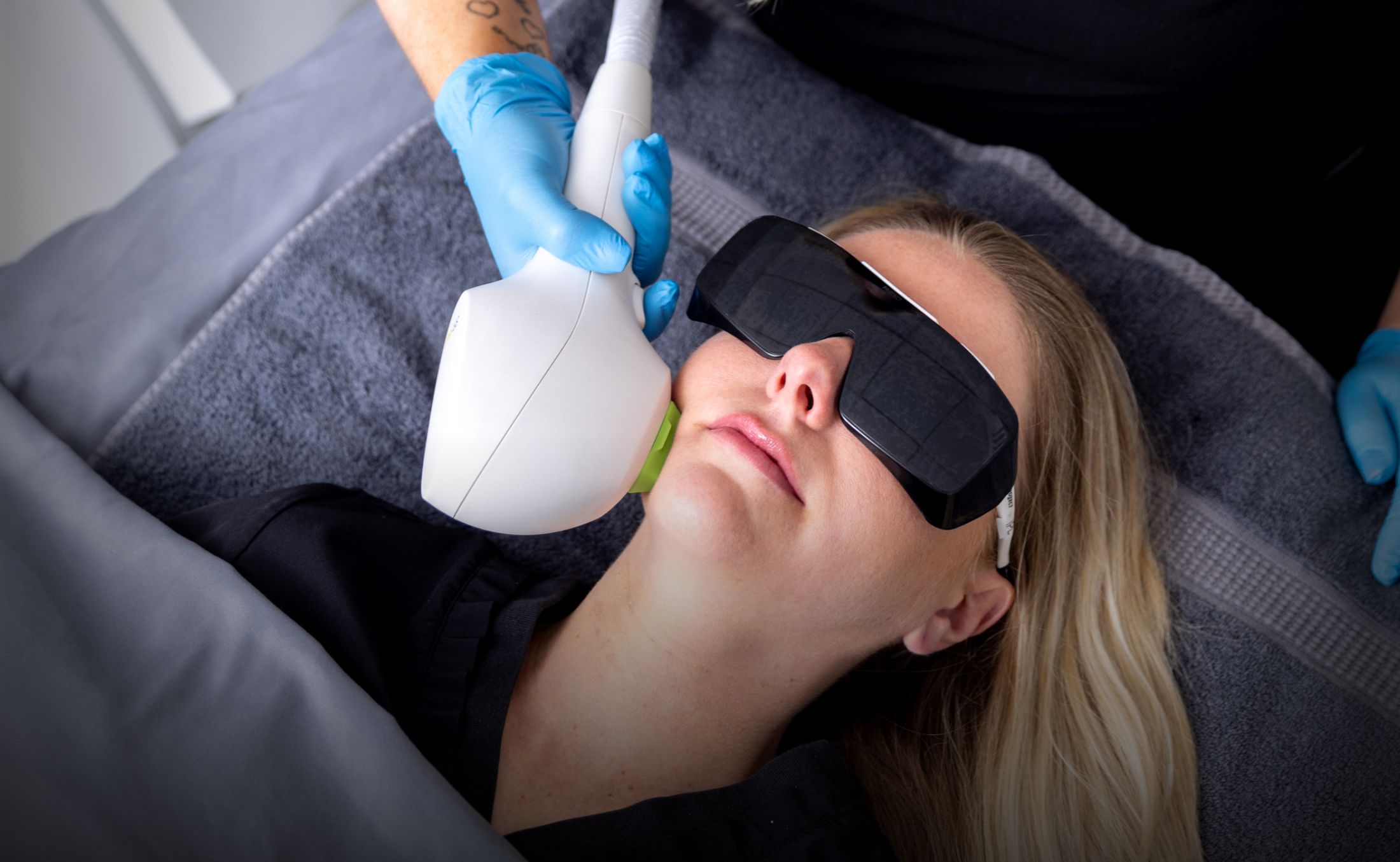 med spa model receiving treatment